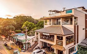 Iguana Surf Camp